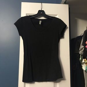 Black Tee